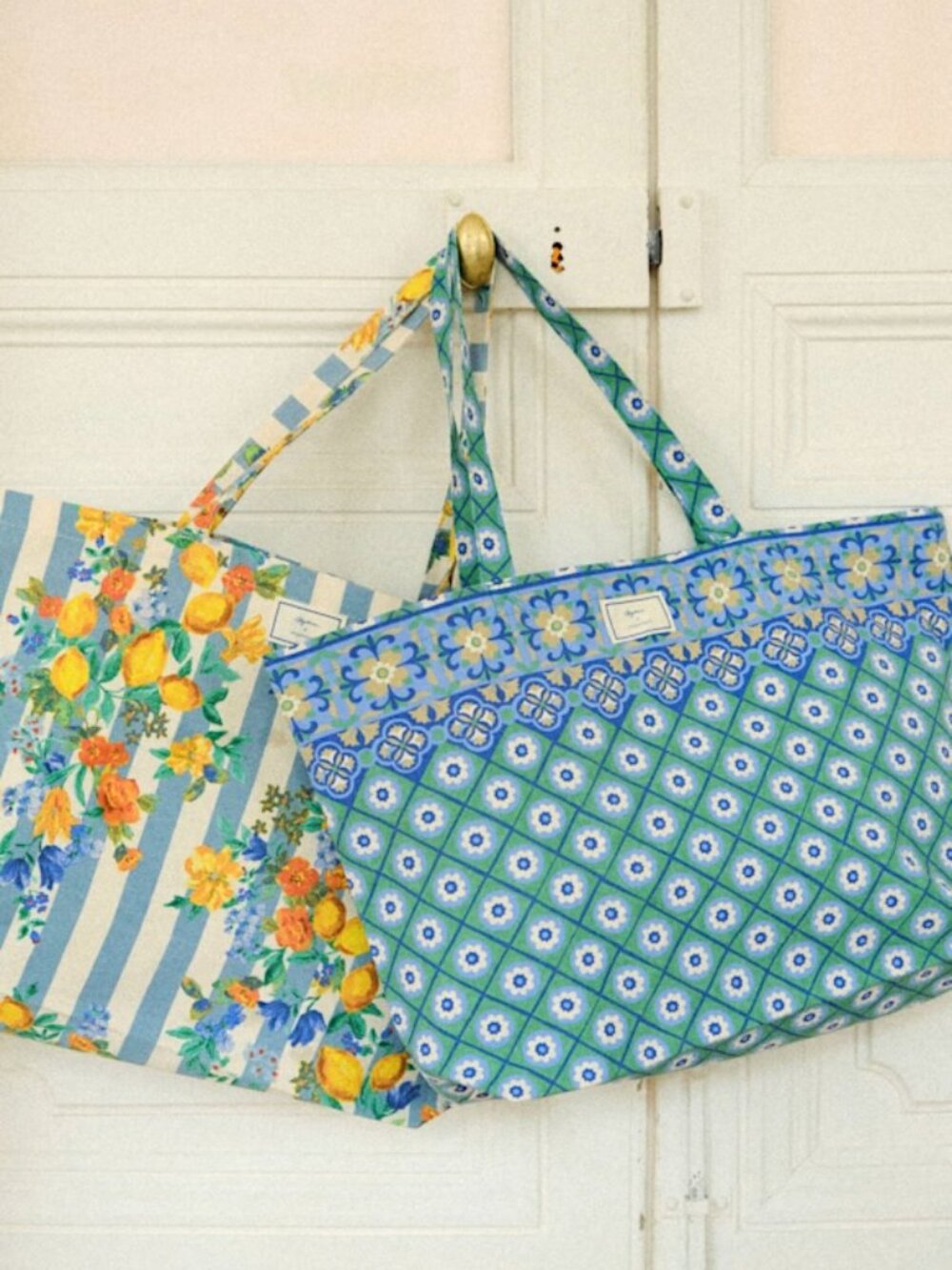 Sézane x Momoní summer '24 limited edition green floral tile print tote bag NWOT - Picture 6 of 6